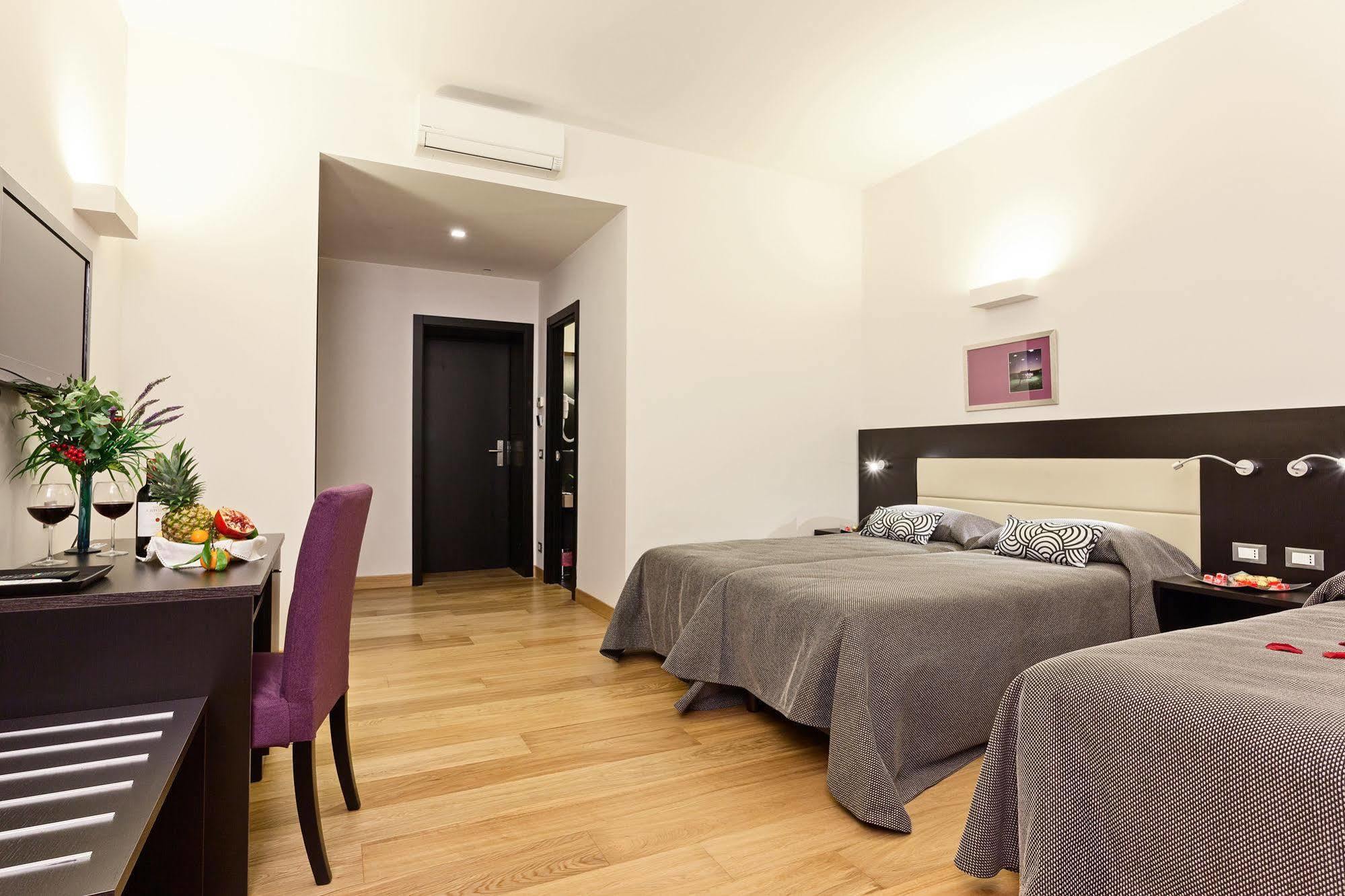 Domus Best Guest House Rzym Zewnętrze zdjęcie
