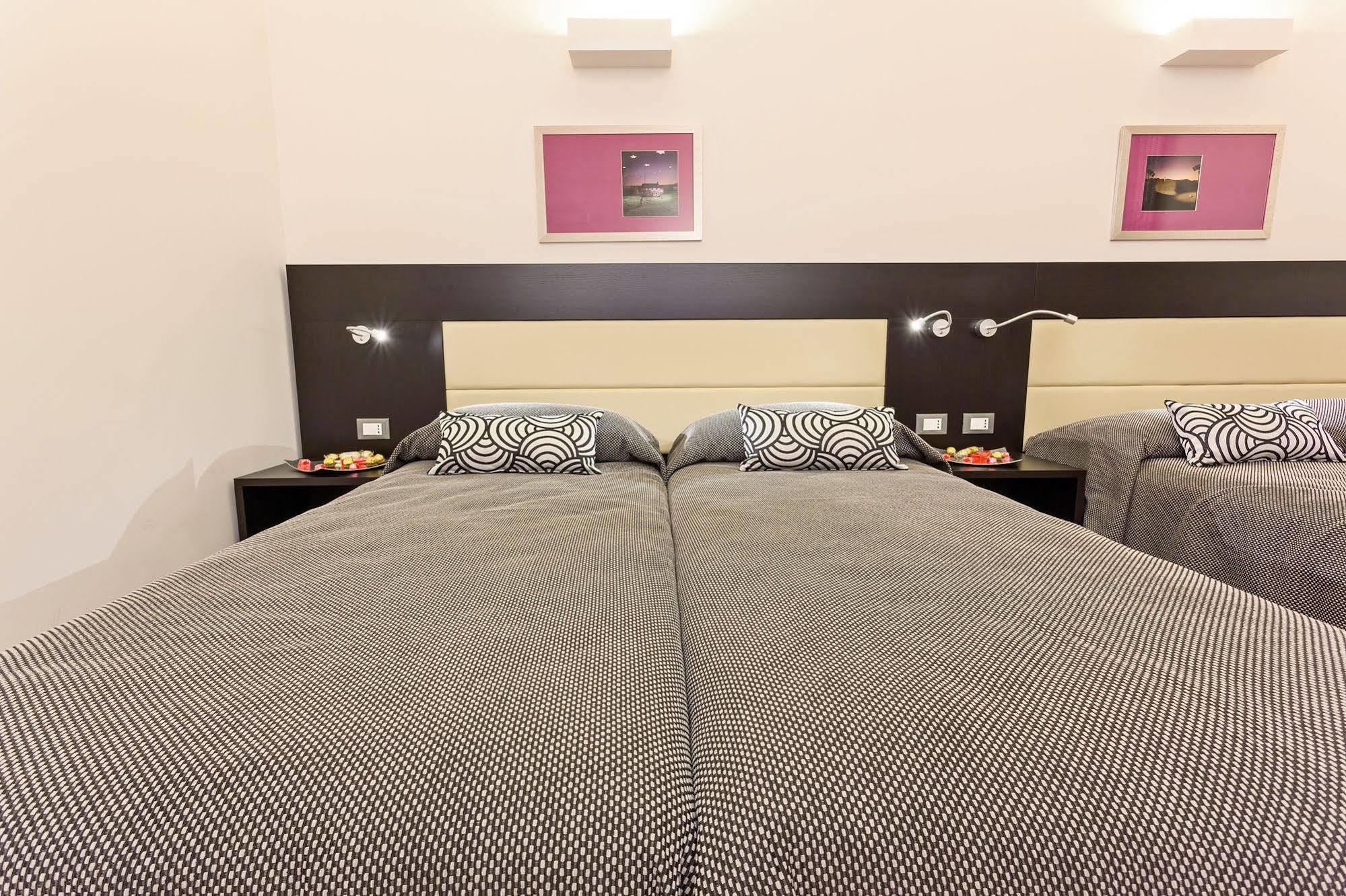 Domus Best Guest House Rzym Zewnętrze zdjęcie